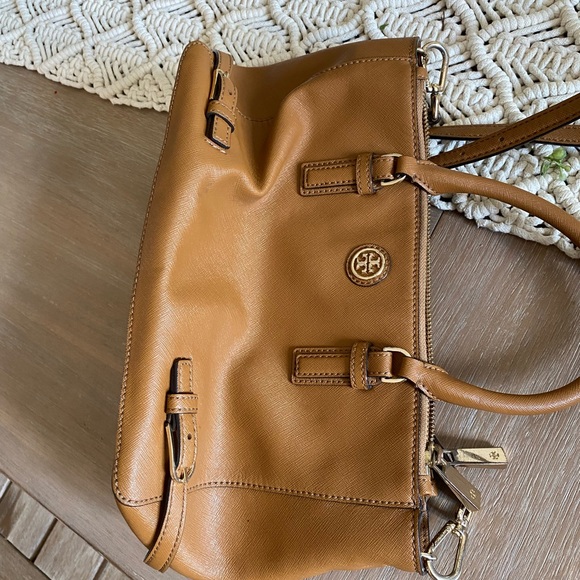 Tory Burch crossbody purse - Picture 9 of 14